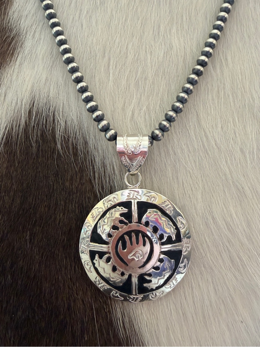 ❤️ Signed Navajo Alonzo Mariano Bear Claw Story Teller Pendant Sterling 2.69”L - Picture 3 of 16